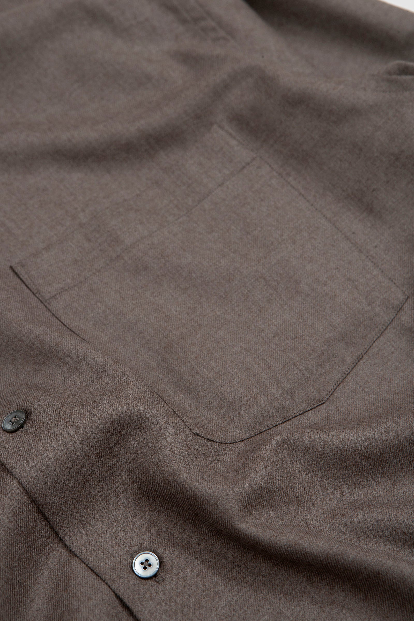 SPORTIVO [Super light wool shirt top brown]