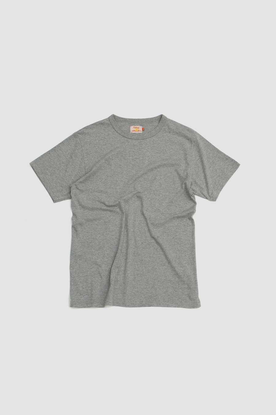 La'ie SS T-Shirt Off White / Spiced Apple Brooklyn Robins by